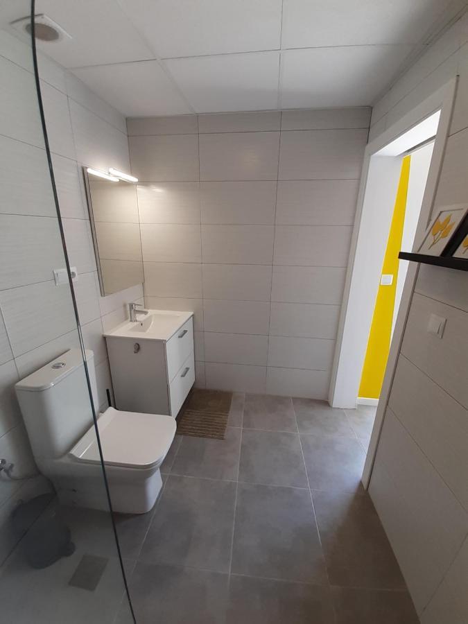 The Yellow Corner Apartment Alicante Exterior photo